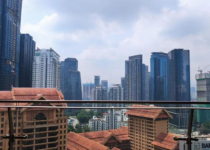 Dorsett Bukit Bintang, Premium Bed, Bathtub, Starhill Pavilion, Netflix, Infinity Pool