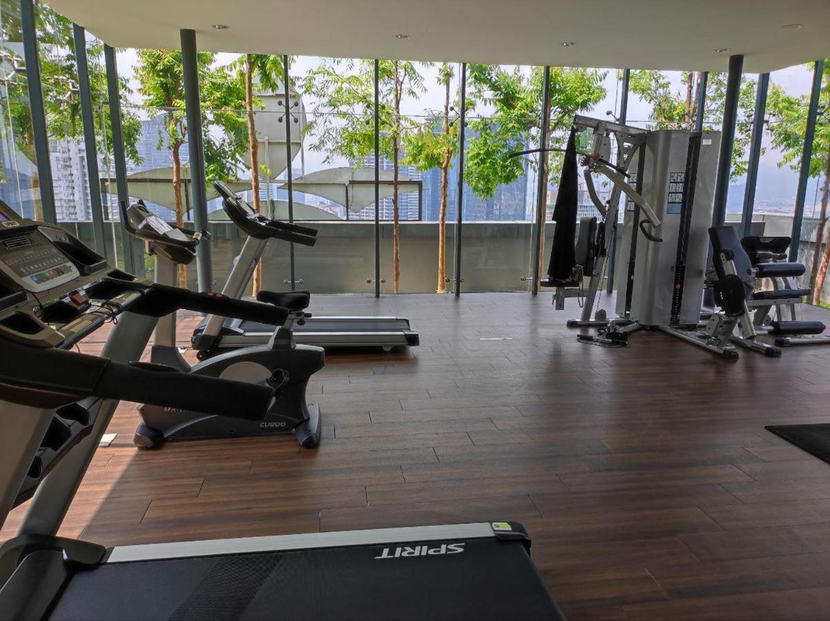 Aparthotel Dorsett Bukit Bintang, Premium Bed, Bathtub, Starhill Pavilion, Netflix, Infinity Pool Kuala Lumpur