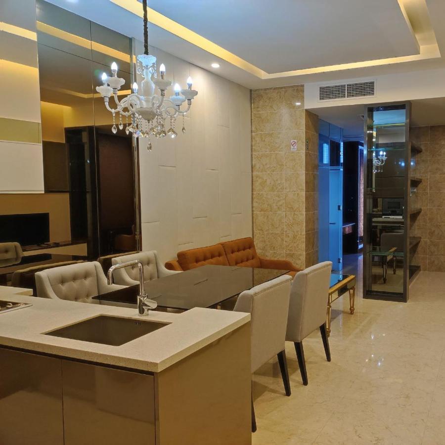 Dorsett Bukit Bintang, Premium Bed, Bathtub, Starhill Pavilion, Netflix, Infinity Pool
